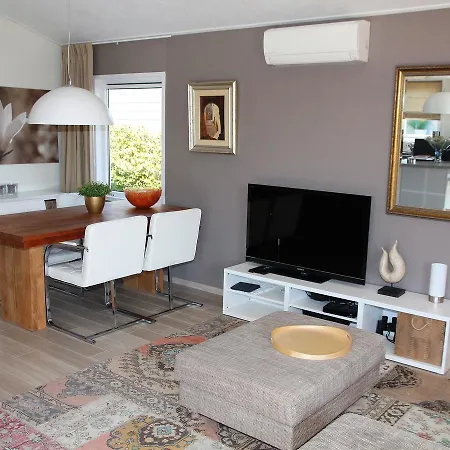 Vakantiehuis Aan De Drecht * Oud-Loosdrecht