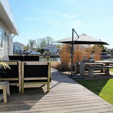 Vakantiehuis Aan De Drecht